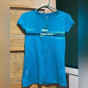 Icebreaker women’s cap sleeve tshirt.